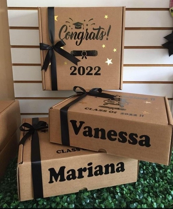 El regalo especial que buscas aquí lo encontrarás, todo lo que hacemos es artesanal, un producto que no se repite, porque cada detalle es especial.